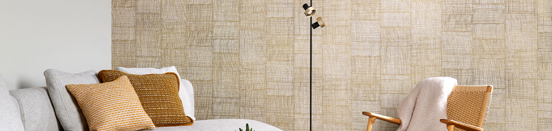 Arte Essentials Totem