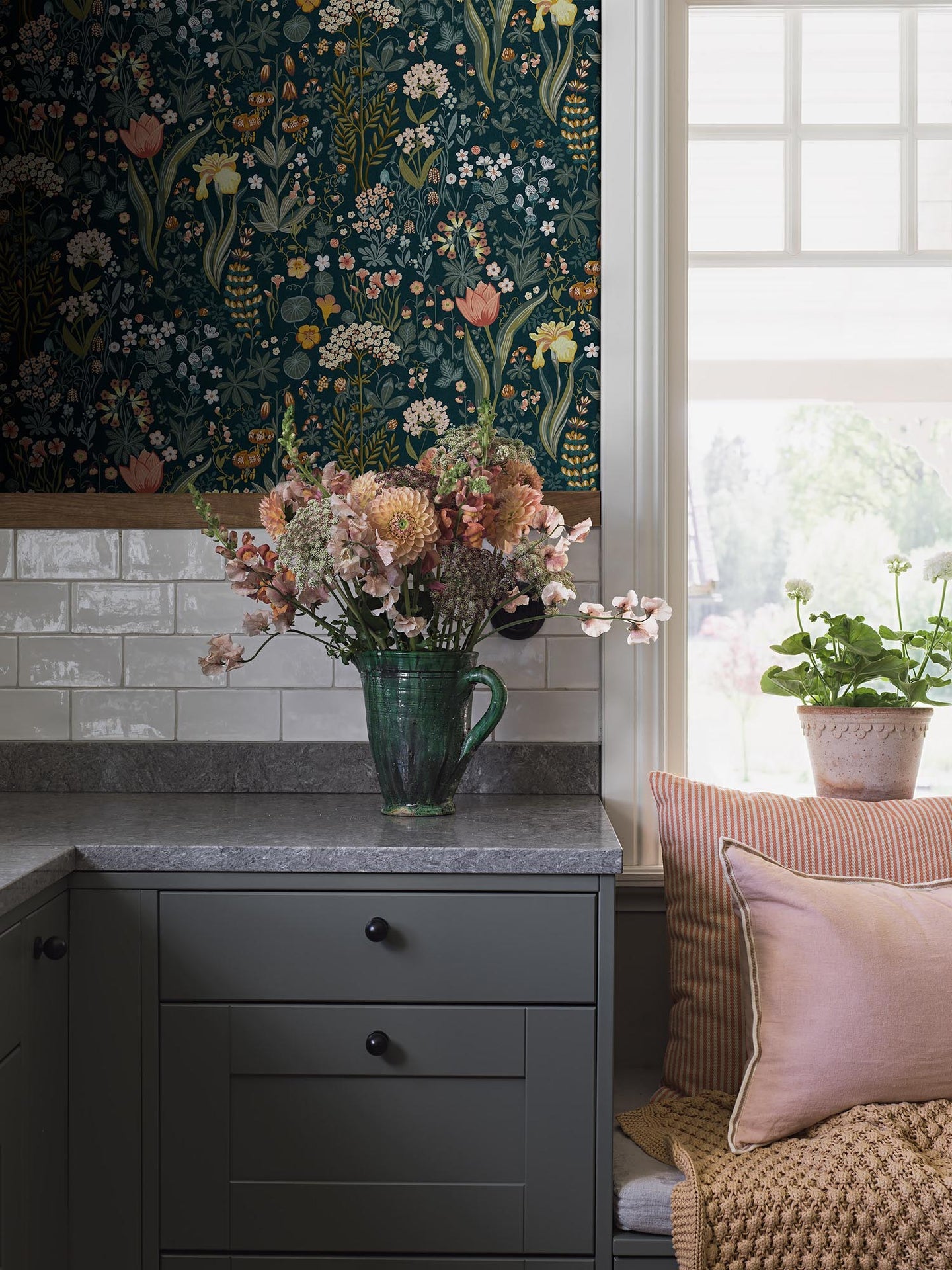 Boråstapeter New Heritage Blomsterhav 2055