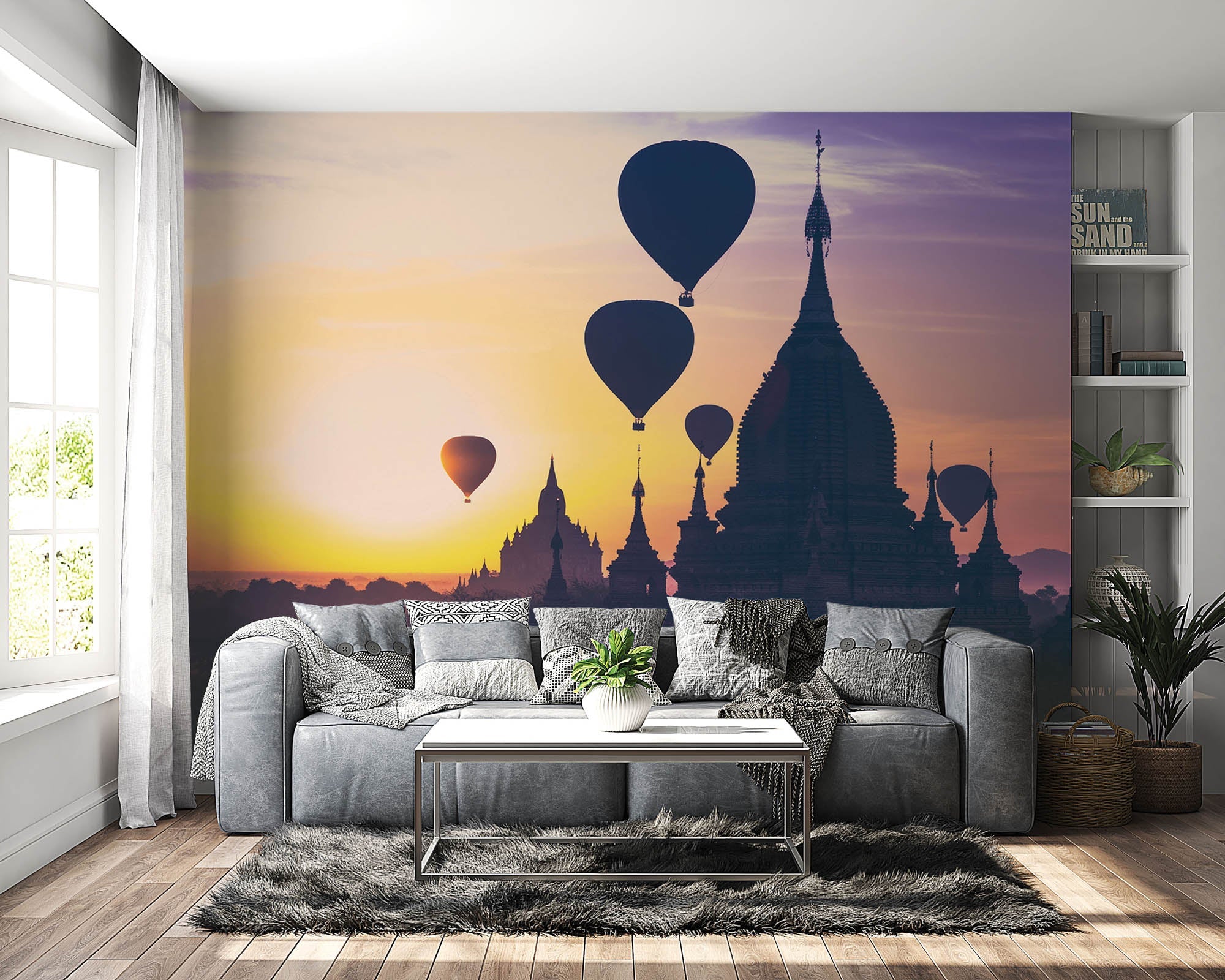 Silhouetten van Luchtballonnen bij een Boeddhistische tempel - LW00061