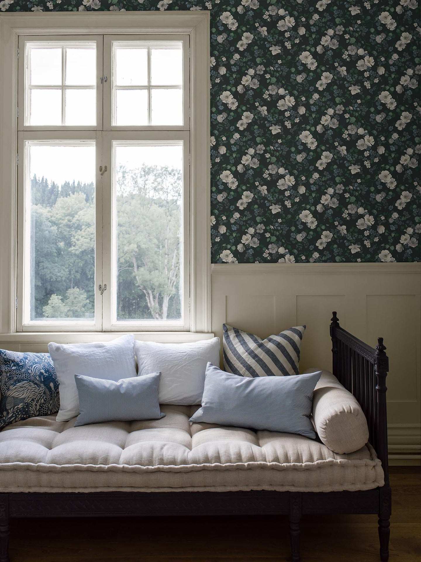 Boråstapeter Dreamy Escape Enchanting Flower 4279