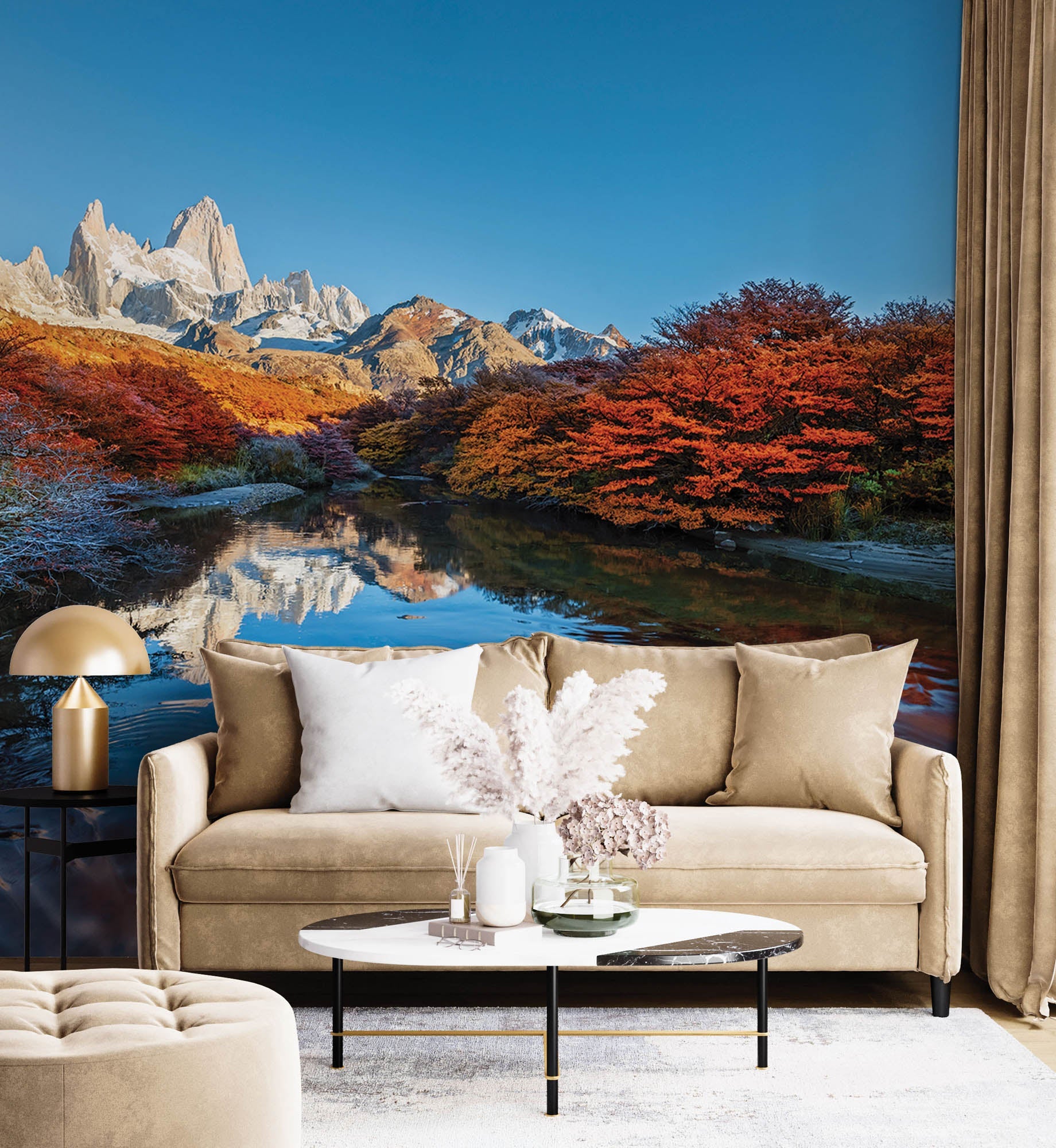 Montagnes dans un paysage coloré avec reflet dans l'eau - LW00275