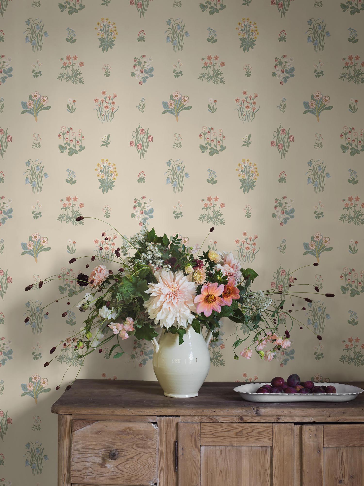 Boråstapeter Österlen Ängsflora 6951