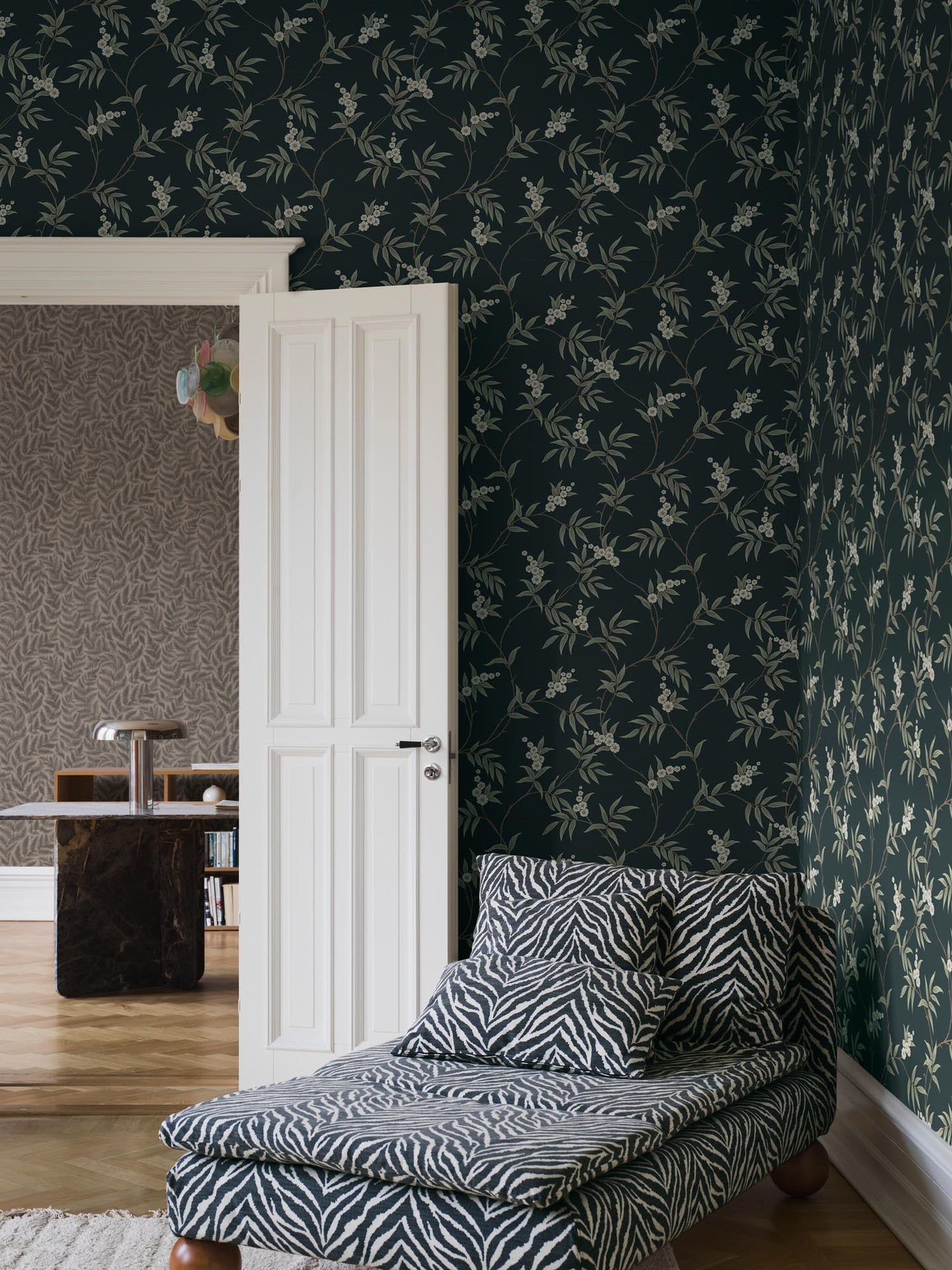 Boråstapeter Adorn Floral Tree 7765 Behang