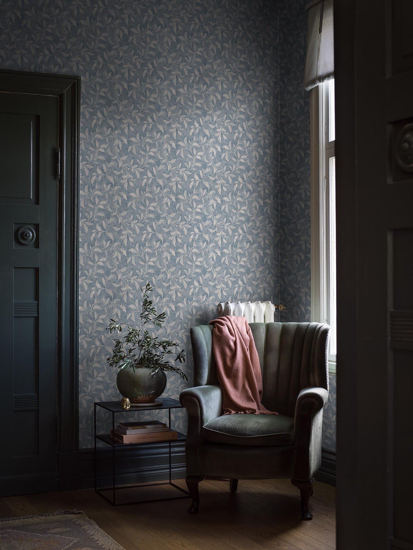 Boråstapeter Dreamy Escape Rosewood Night 1904 Behang