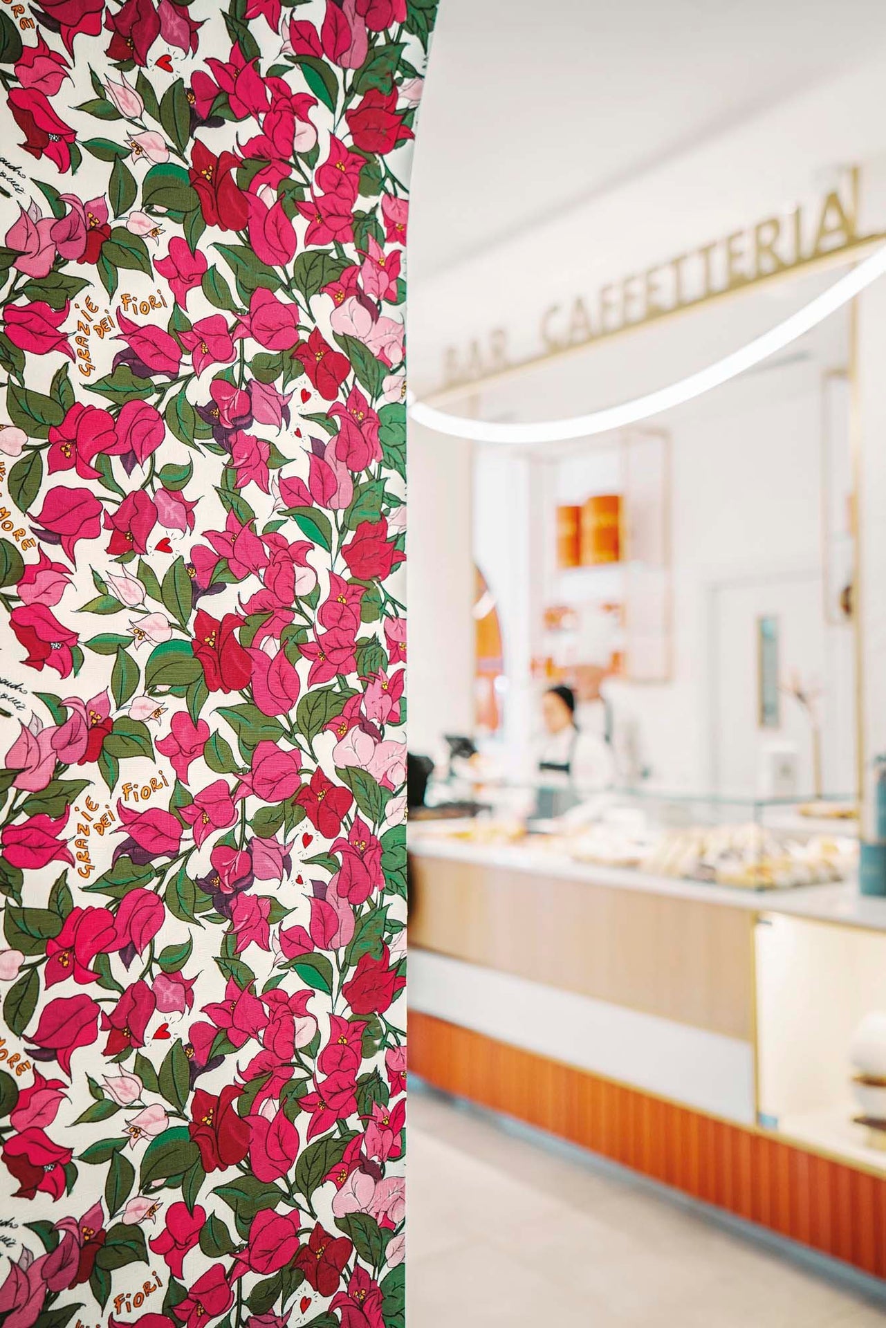 Hooked on Walls Enriquezland D'Amour 25508 Behang