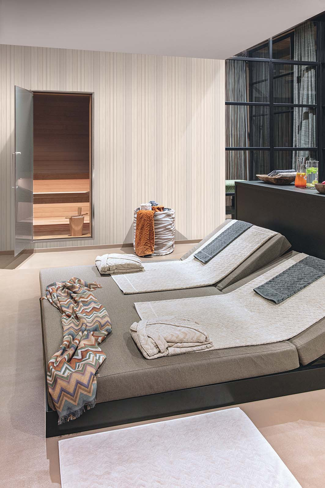 Missoni Home Wallcoverings 04 Striped Sunset 10397