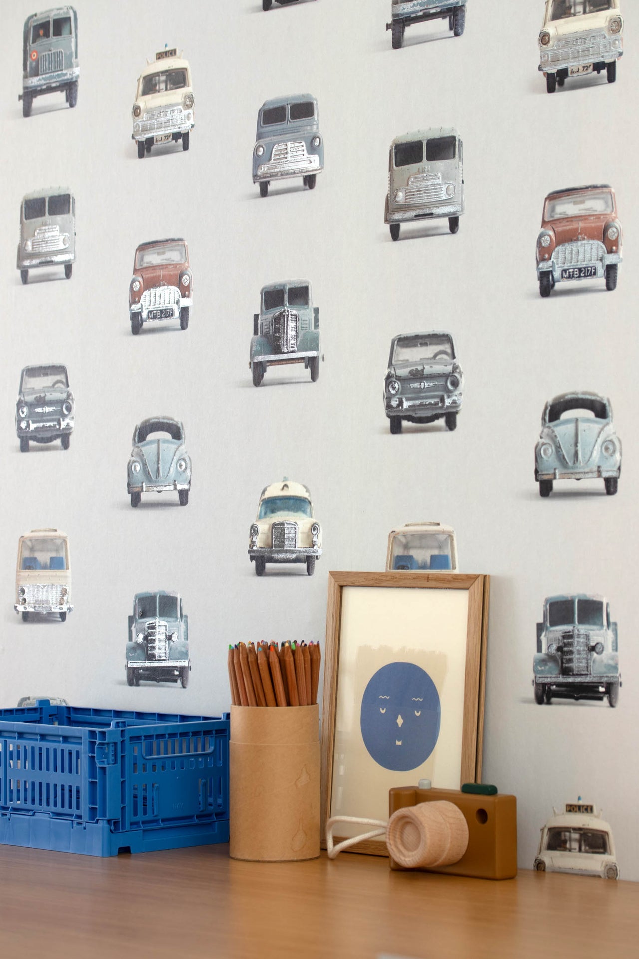 Studio Ditte Auto Lichtgrijs & Zilver Behang