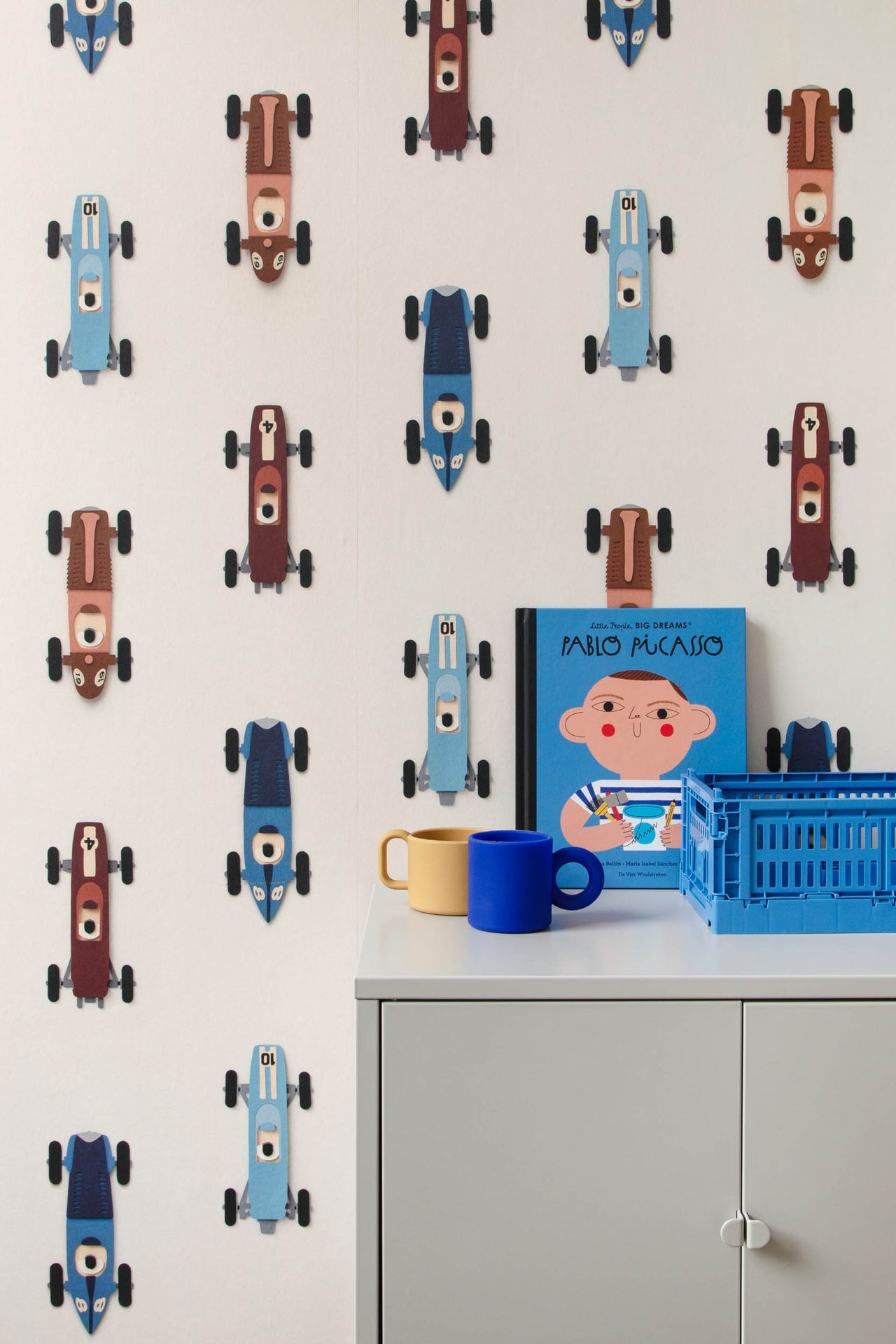 Studio Ditte Raceauto Crème Behang