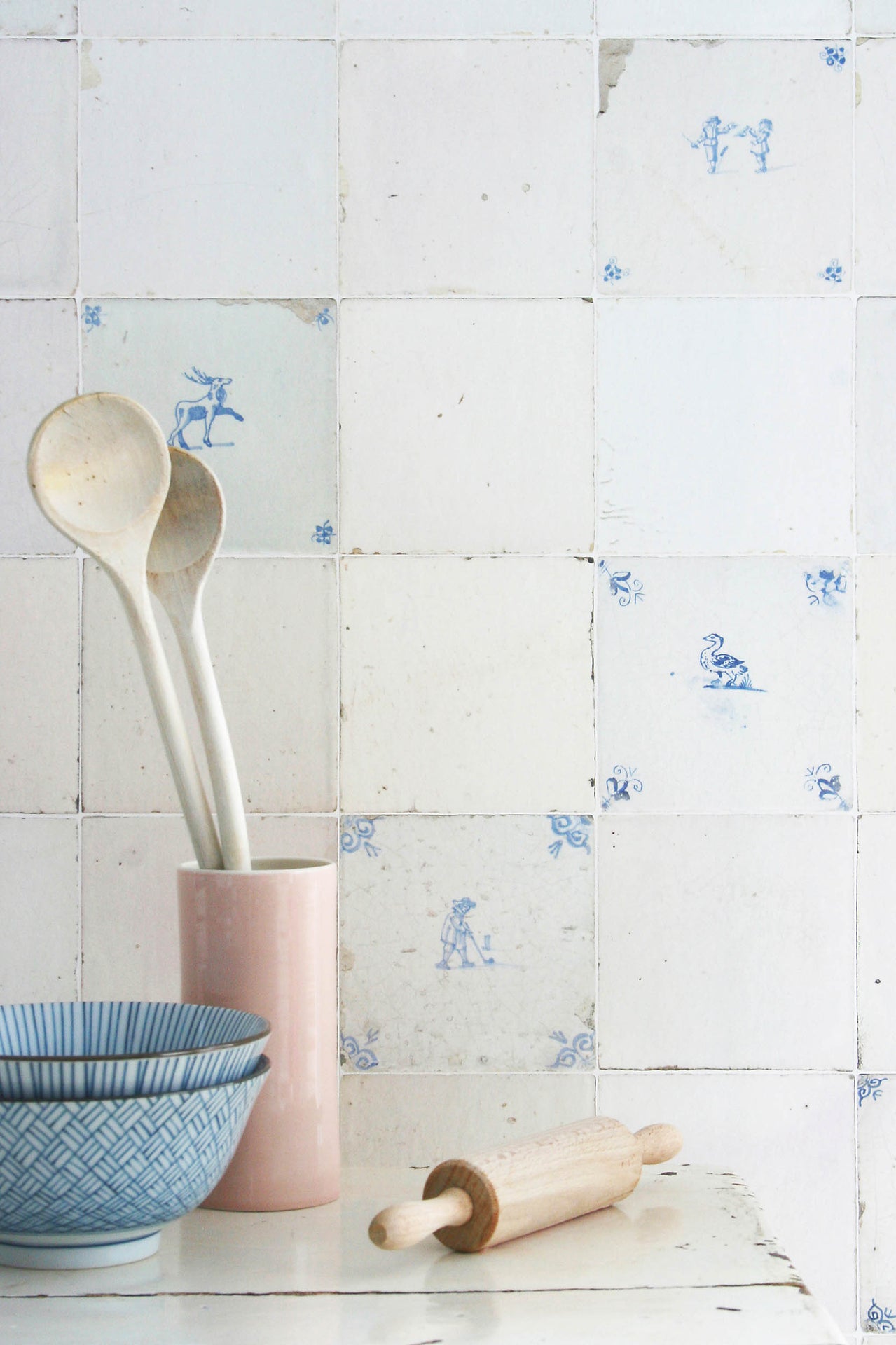 Studio Ditte Tegeltjes Antiek - Blauw Behang