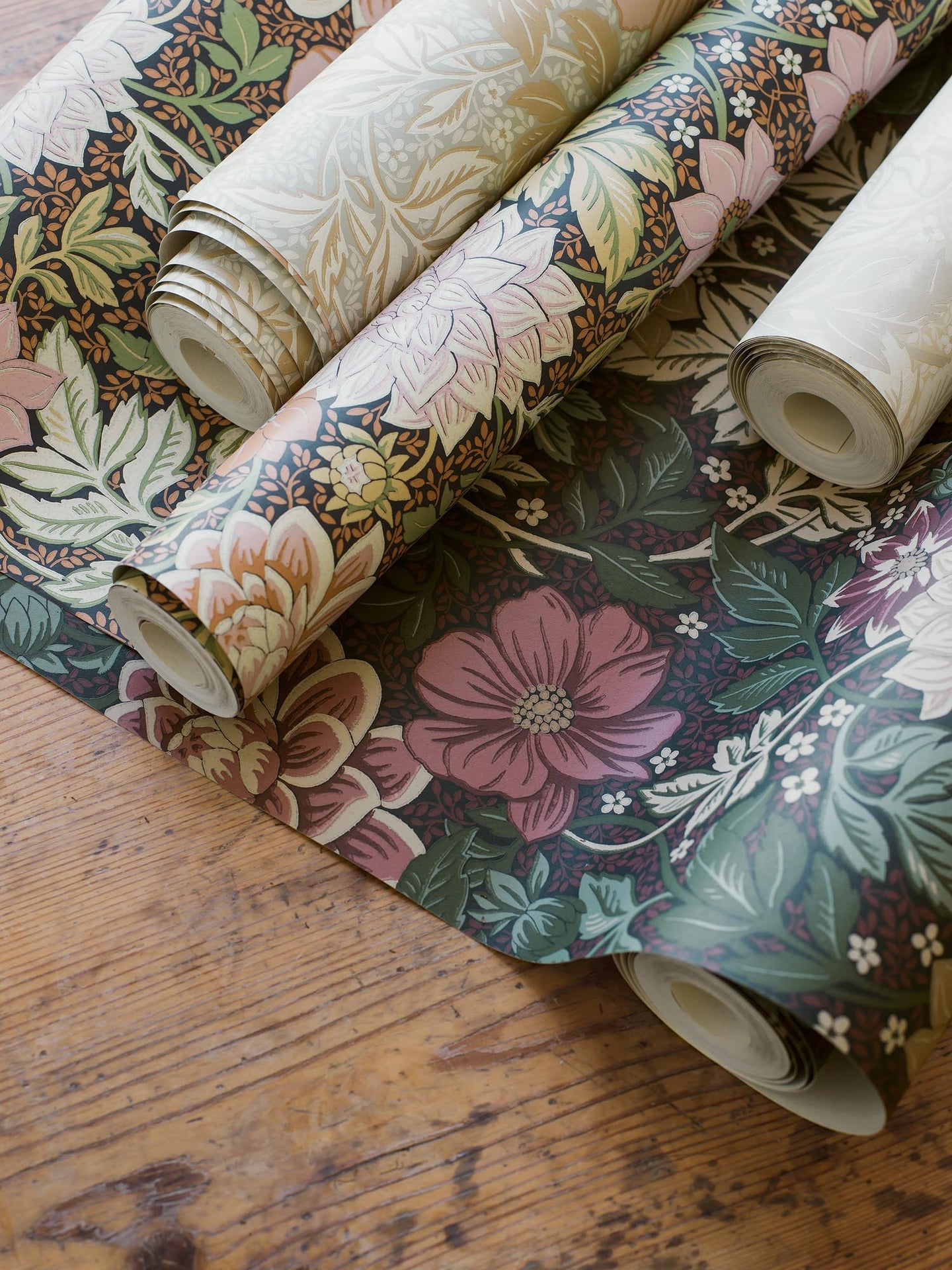 Boråstapeter Falsterbo III Dahlia Garden 7694