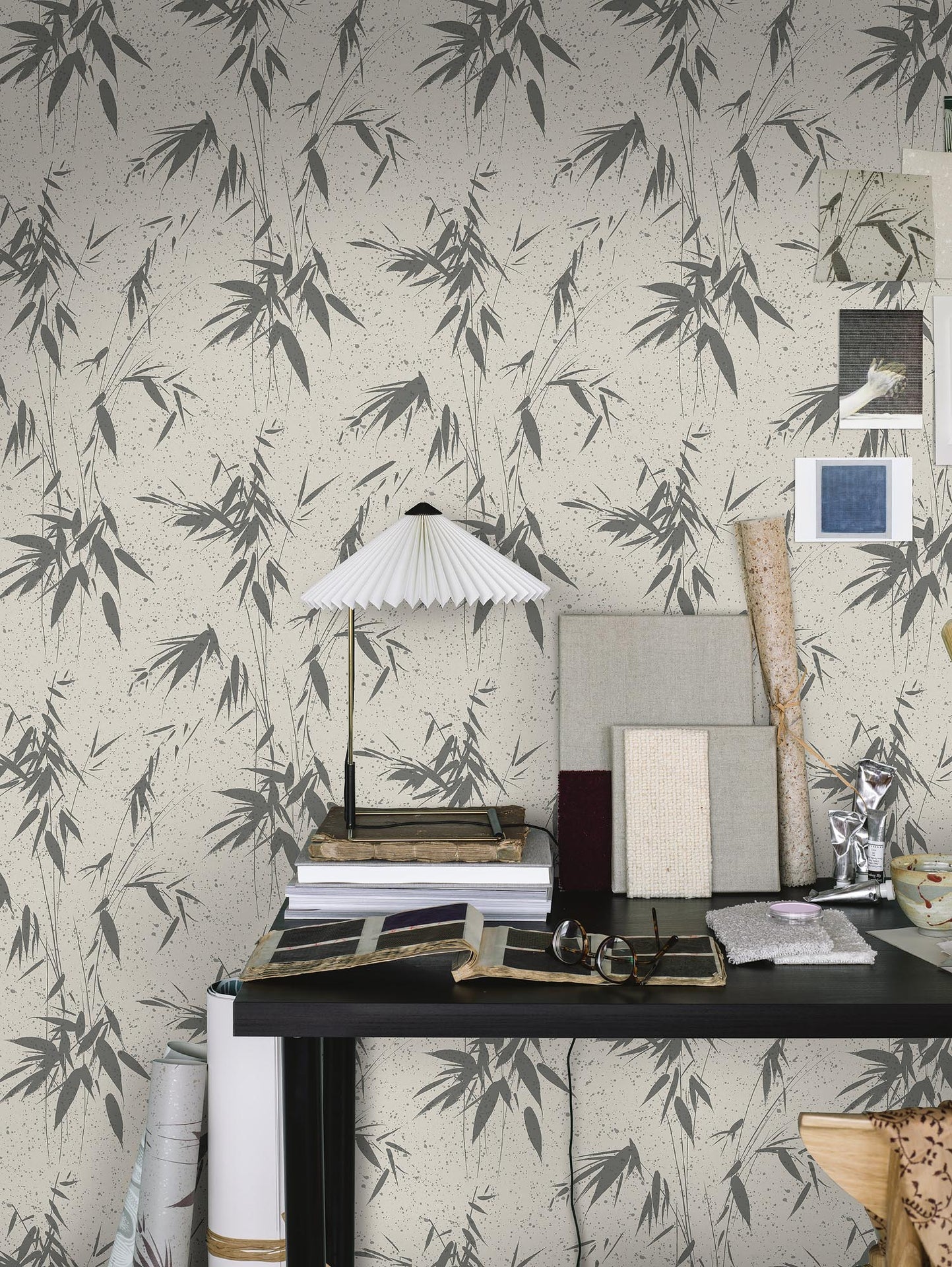 Boråstapeter Eastern Simplicity Ink Bamboo 3113 Behang