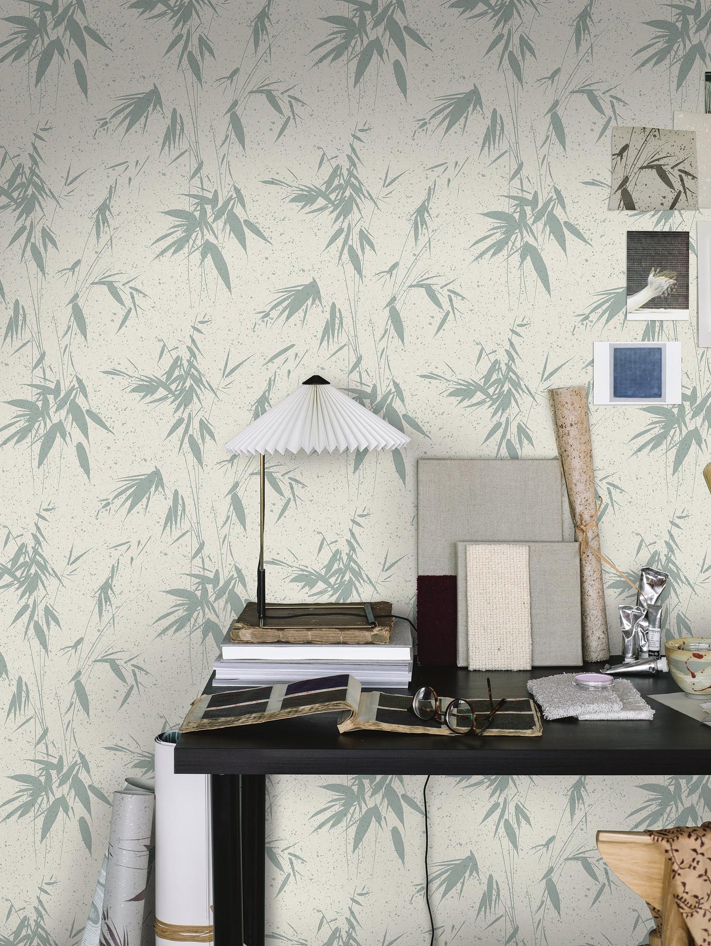 Boråstapeter Eastern Simplicity Ink Bamboo 3114 Behang