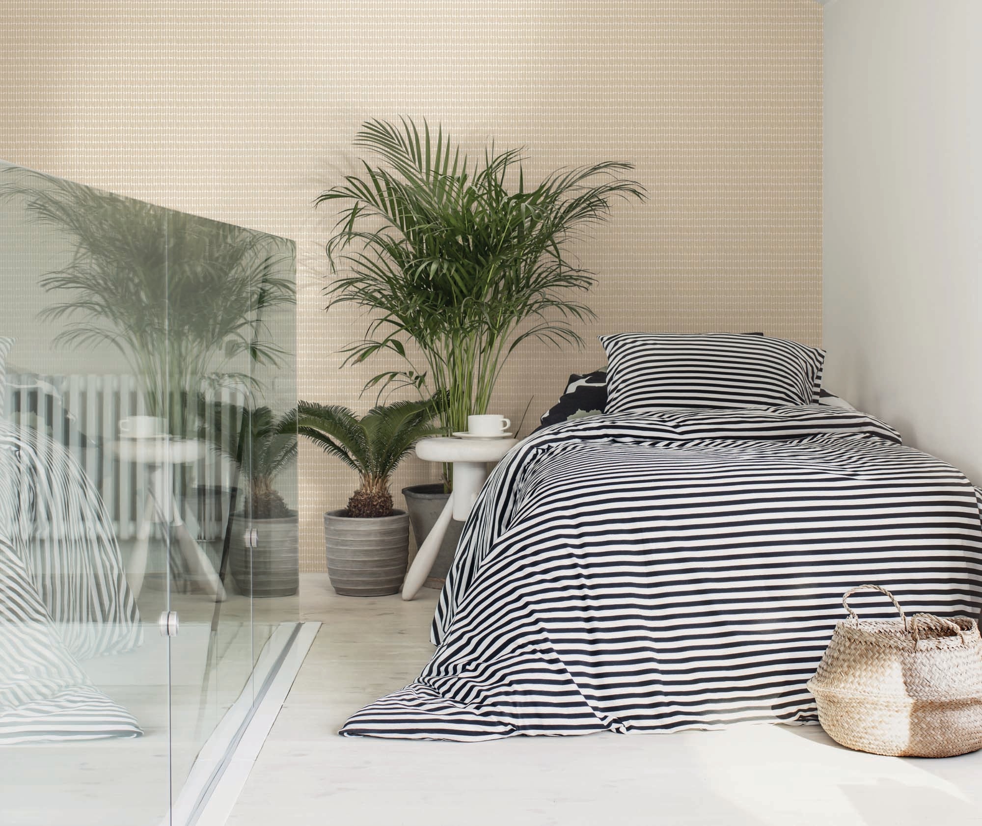 Hooked on Walls Marimekko Volume 06 Alku 25130 Behang