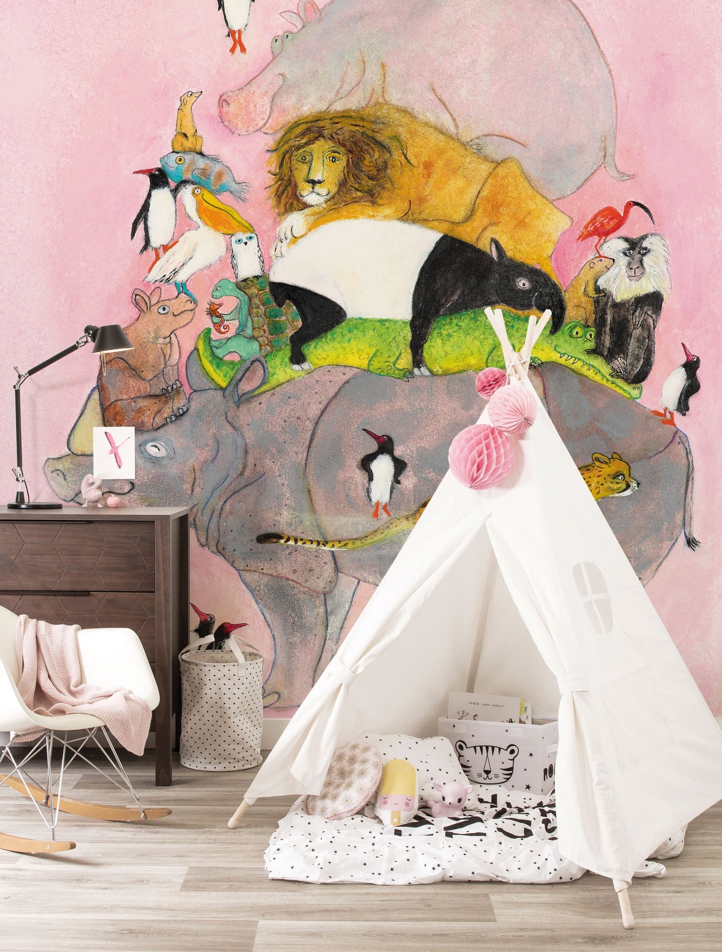 KEK Amsterdam Jumping Penguins WS-001 - 5 Sheets Behang