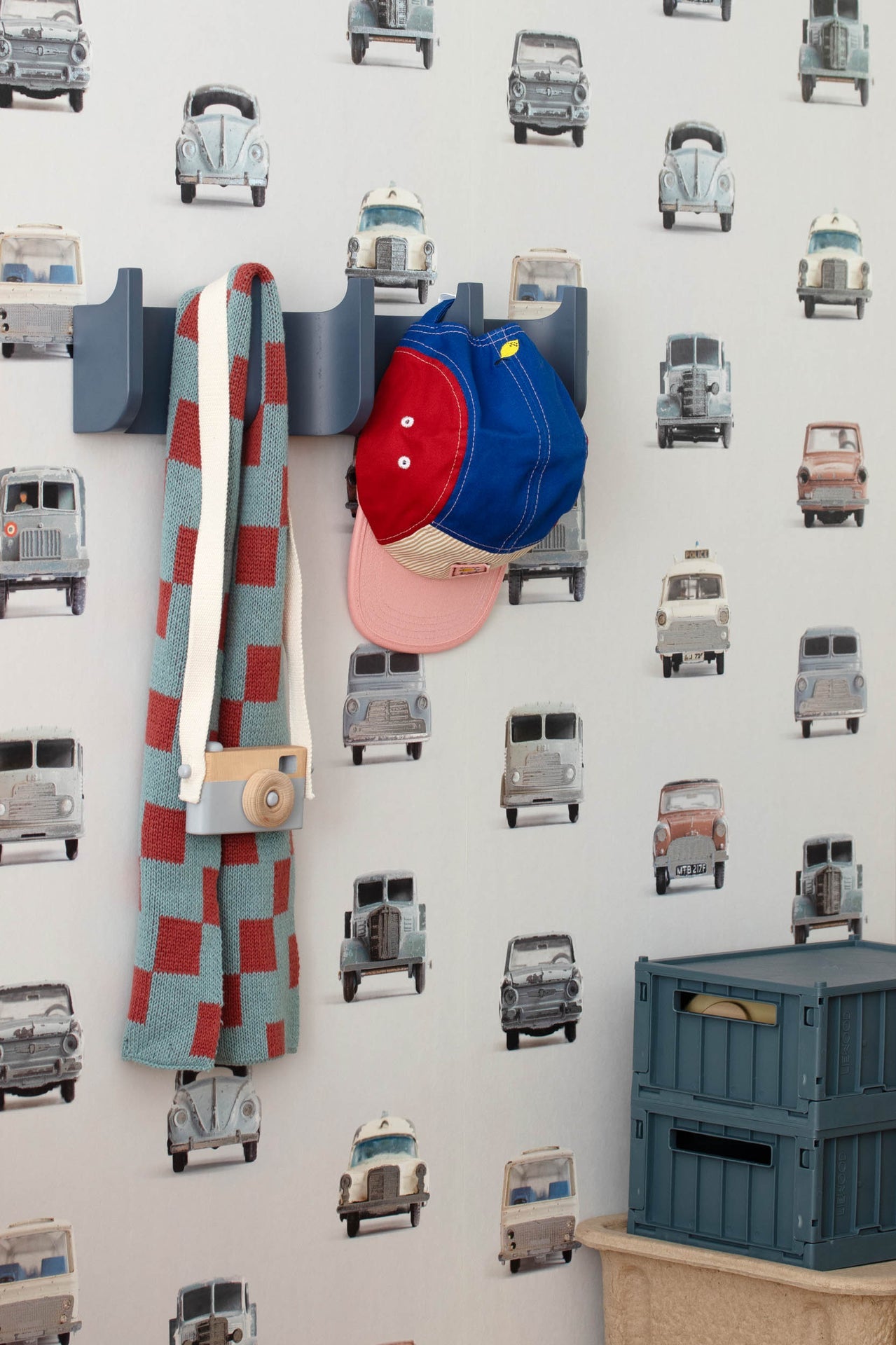 Studio Ditte Auto Lichtgrijs & Zilver Behang