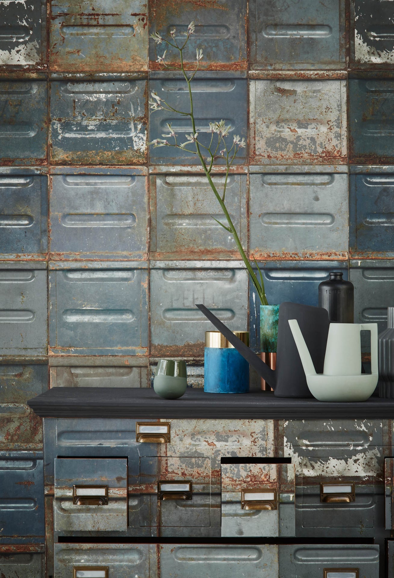 Studio Ditte Container Donker Behang